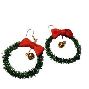 Christmas Wreath Dangle Earrings